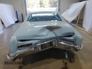 ✅ 1964 Buick Riviera • VIN: 7K1018629 • Lot: 83343594. Wystawiony na Copart z przebiegiem 25 919 mil. Bezpłatny archiwum sprzedaży aukcyjnych z USA i szczegółowy raport historii pojazdu na DreamBid. Zdjęcie 6.