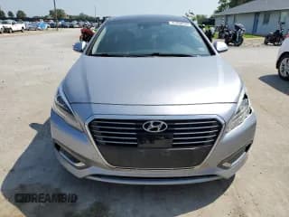 ✅ 2017 Hyundai Sonata Limited • VIN: KMHE34L19HA048302 • Лот: 61950523. Опубликован ранее на Copart с пробегом Не указан. Бесплатный доступ к архиву аукционных продаж из США и подробный отчёт об истории автомобиля на DreamBid. Изображение 5.
