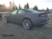 ✅ 2015 Dodge Charger SXT • VIN: 2C3CDXHG5FH823852 • Lot: 87070695. Wystawiony na Copart z przebiegiem 95 440 mil. Bezpłatny archiwum sprzedaży aukcyjnych z USA i szczegółowy raport historii pojazdu na DreamBid. Zdjęcie 2.