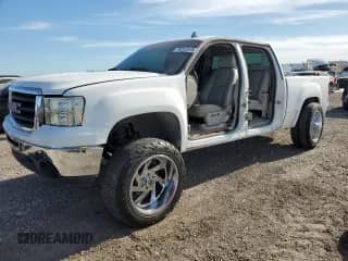 2007 GMC Sierra 1500 SLT with VIN 3GTEC13J47G546815, listed as a Copart auction lot 49263945 with 225,441 mi miles and Salvage title. Bid and sale history available at DreamBid. Image 1.