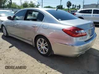 2013 Hyundai Genesis 3.8L z VIN KMHGC4DD1DU236807, wystawiony jako Copart lot #73821504 z przebiegiem Nie podano mil oraz Szkoda całkowita • Salvage title. Historia ofert i sprzedaży dostępna na DreamBid. Obrazek 2.