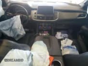 ✅ 2023 Chevrolet Suburban RST • VIN: 1GNSKEKD5PR109146 • Lot: 85477365. Wystawiony na Copart z przebiegiem Nie podano. Bezpłatny archiwum sprzedaży aukcyjnych z USA i szczegółowy raport historii pojazdu na DreamBid. Zdjęcie 8.