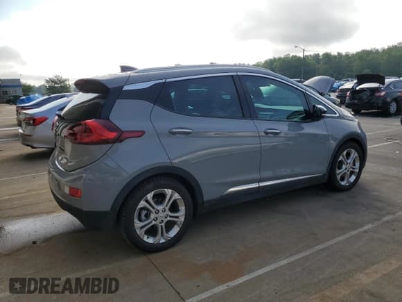 ✅ 2021 Chevrolet Bolt EV Premier • VIN: 1G1FZ6S07M4106520 • Lot: 67448275. Listed on Copart with 16,768 mi. Free auction sales archive from the USA and detailed vehicle history report at DreamBid. Image 3.