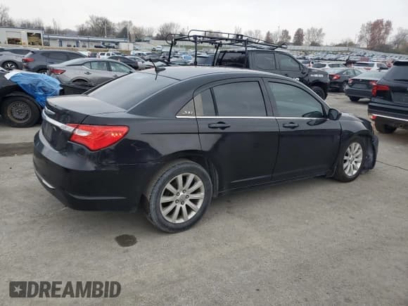 ✅ 2013 Chrysler 200 Touring • VIN: 1C3CCBBB2DN513150 • Lot: 93096295. Listed on Copart with 144,836 mi. Free auction sales archive from the USA and detailed vehicle history report at DreamBid. Image 3.