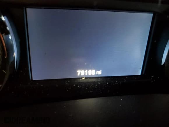 ✅ 2015 Chevrolet Silverado 2500HD LTZ • VIN: 1GC1KWE82FF140198 • Lot: 53965755. Wystawiony na Copart z przebiegiem 79 198 mil. Bezpłatny archiwum sprzedaży aukcyjnych z USA i szczegółowy raport historii pojazdu na DreamBid. Zdjęcie 9.