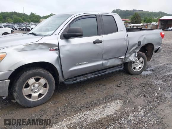 ✅ 2013 Toyota Tundra • VIN: 5TFUW5F11DX318378 • Lot: 42341454. Listed on IAAI with 159,712 mi. Free auction sales archive from the USA and detailed vehicle history report at DreamBid. Image 6.