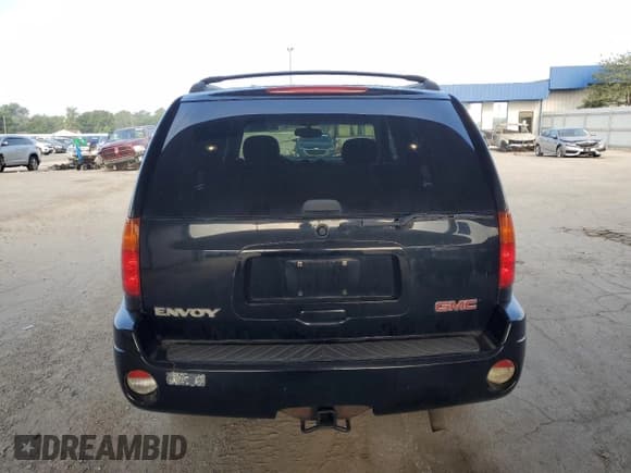 ✅ 2005 GMC Envoy SLE • VIN: 1GKDS13S652105835 • Лот: 67188425. Опубликован ранее на Copart с пробегом 176 614 миль. Бесплатный доступ к архиву аукционных продаж из США и подробный отчёт об истории автомобиля на DreamBid. Изображение 6.