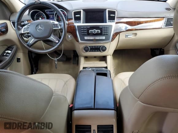 ✅ 2014 Mercedes-Benz GL 350 • VIN: 4JGDF2EE8EA333771 • Lot: 86887335. Listed on Copart with 92,702 mi. Free auction sales archive from the USA and detailed vehicle history report at DreamBid. Image 8.