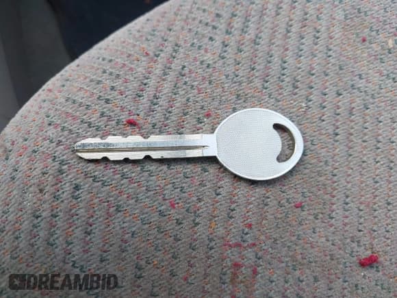 ✅ 2002 Chevrolet Prizm • VIN: 1Y1SK52862Z406622 • Lot: 42921512. Listed on IAAI with 111,803 mi. Free auction sales archive from the USA and detailed vehicle history report at DreamBid. Image 11.