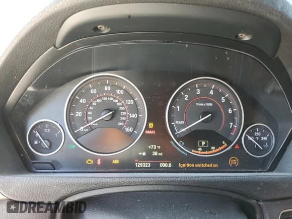 ✅ 2019 BMW 4 Series 430i • VIN: WBA4J1C59KBM17326 • Lot: 89677745. Listed on Copart with 129,323 mi. Free auction sales archive from the USA and detailed vehicle history report at DreamBid. Image 9.