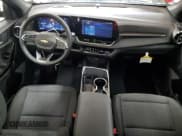 ✅ 2025 Chevrolet Equinox FWD LT • VIN: 3GNAXHEG8SL133266 • Lot: 67633545. Wystawiony na Copart z przebiegiem 7 153 mil. Bezpłatny archiwum sprzedaży aukcyjnych z USA i szczegółowy raport historii pojazdu na DreamBid. Zdjęcie 8.