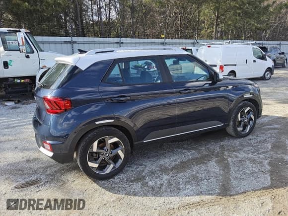 ✅ 2021 Hyundai Venue SEL • VIN: KMHRC8A38MU088277 • Lot: 89126655. Listed on Copart with 72,392 mi. Free auction sales archive from the USA and detailed vehicle history report at DreamBid. Image 3.