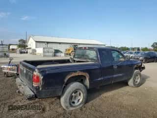 1999 Dodge Dakota SLT с VIN 1B7GG22Y5XS248543, выставлен на аукционе Copart как лот 72221944 с пробегом 174 603 миль миль и Списание • Salvage title. История ставок и продаж доступна на DreamBid. Изображение 3.