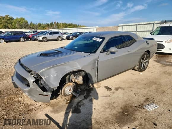 2018 Dodge Challenger R/T Plus с VIN 2C3CDZBT8JH334551, выставлен на аукционе Copart как лот 86623215 с пробегом 60 041 миль миль и На запчасти • Non repairable. История ставок и продаж доступна на DreamBid. Изображение 1.