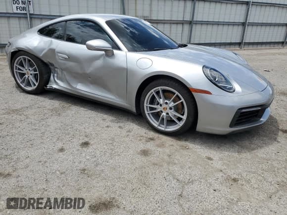 ✅ 2024 Porsche 911 Carrera • VIN: WP0AA2A90RS210058 • Лот: 59741365. Опубликован ранее на Copart с пробегом 4 236 миль. Бесплатный доступ к архиву аукционных продаж из США и подробный отчёт об истории автомобиля на DreamBid. Изображение 4.