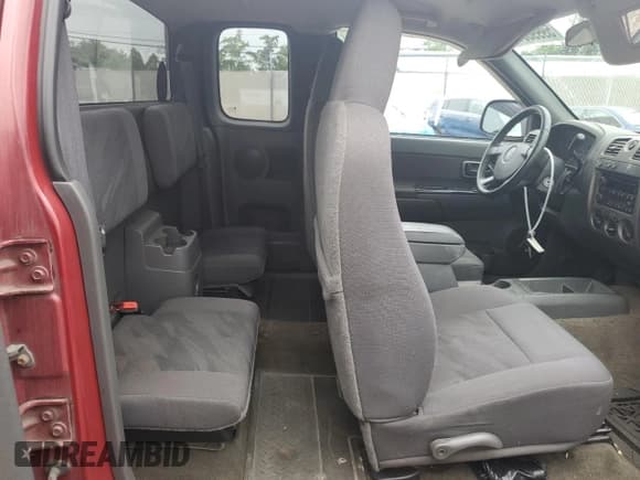 ✅ 2004 Chevrolet Colorado LS Z71 • VIN: 1GCDT196948120375 • Лот: 59990615. Опубликован ранее на Copart с пробегом 208 744 миль. Бесплатный доступ к архиву аукционных продаж из США и подробный отчёт об истории автомобиля на DreamBid. Изображение 10.