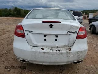 ✅ 2012 Suzuki Kizashi S • VIN: JS2RE9A17C6100057 • Лот: 73466004. Опубликован ранее на Copart с пробегом 129 338 миль. Бесплатный доступ к архиву аукционных продаж из США и подробный отчёт об истории автомобиля на DreamBid. Изображение 6.