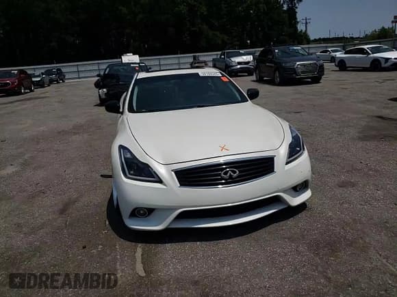 ✅ 2015 Infiniti Q60 S Limited • VIN: JN1CV6EK2FM870056 • Лот: 59160345. Опубликован ранее на Copart с пробегом Не указан. Бесплатный доступ к архиву аукционных продаж из США и подробный отчёт об истории автомобиля на DreamBid. Изображение 13.