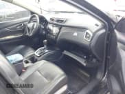 ✅ 2014 Nissan Rogue S • VIN: 5N1AT2MV3EC819227 • Lot: 42762510. Wystawiony na IAAI z przebiegiem Nie podano. Bezpłatny archiwum sprzedaży aukcyjnych z USA i szczegółowy raport historii pojazdu na DreamBid. Zdjęcie 5.