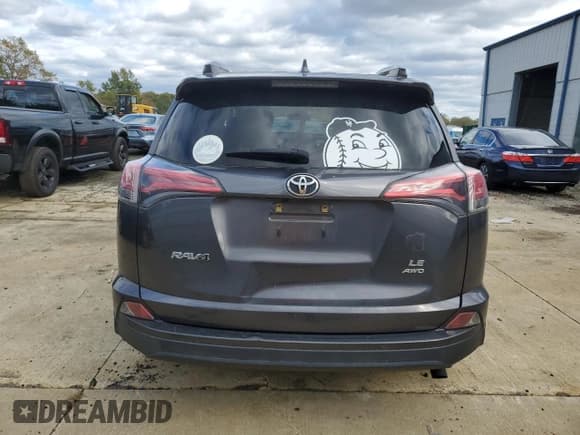 ✅ 2018 Toyota RAV4 LE • VIN: JTMBFREV2JJ746042 • Lot: 82589945. Listed on Copart with 134,958 mi. Free auction sales archive from the USA and detailed vehicle history report at DreamBid. Image 6.