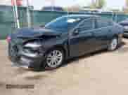 2018 Chevrolet Malibu LT z VIN 1G1ZD5ST7JF166538, wystawiony jako IAAI lot #43454660 z przebiegiem 46 901 mil mil oraz . Historia ofert i sprzedaży dostępna na DreamBid. Obrazek 17.