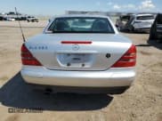 ✅ 1998 Mercedes-Benz SLK 230/320 • VIN: WDBKK47F9WF057337 • Lot: 65023905. Wystawiony na Copart z przebiegiem 243 917 mil. Bezpłatny archiwum sprzedaży aukcyjnych z USA i szczegółowy raport historii pojazdu na DreamBid. Zdjęcie 6.