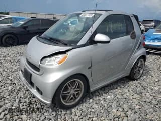 ✅ 2009 Smart fortwo Passion • VIN: WMEEK31XX9K253259 • Лот: 63807705. Опубликован ранее на Copart с пробегом 79 084 миль. Бесплатный доступ к архиву аукционных продаж из США и подробный отчёт об истории автомобиля на DreamBid. Изображение 1.