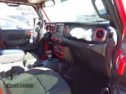 ✅ 2022 Jeep Gladiator Willys Sport • VIN: 1C6HJTAG0NL180848 • Lot: 41778129. Wystawiony na IAAI z przebiegiem Nie podano. Bezpłatny archiwum sprzedaży aukcyjnych z USA i szczegółowy raport historii pojazdu na DreamBid. Zdjęcie 5.