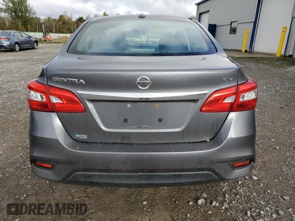✅ 2018 Nissan Sentra SV • VIN: 3N1AB7AP6JL655709 • Lot: 85826315. Wystawiony na Copart z przebiegiem 108 932 mil. Bezpłatny archiwum sprzedaży aukcyjnych z USA i szczegółowy raport historii pojazdu na DreamBid. Zdjęcie 6.