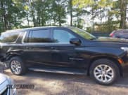 ✅ 2021 Chevrolet Suburban LT • VIN: 1GNSKCKD1MR382911 • Lot: 43016739. Wystawiony na IAAI z przebiegiem 210 049 mil. Bezpłatny archiwum sprzedaży aukcyjnych z USA i szczegółowy raport historii pojazdu na DreamBid. Zdjęcie 13.