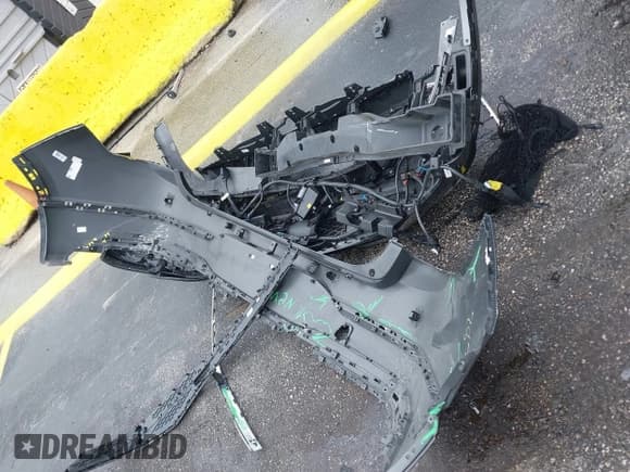 ✅ 2025 Genesis GV80 Standard • VIN: KMUHFESB7SU241172 • Лот: 42208893. Опубликован ранее на IAAI с пробегом 7 748 миль. Бесплатный доступ к архиву аукционных продаж из США и подробный отчёт об истории автомобиля на DreamBid. Изображение 12.