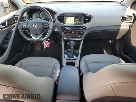 ✅ 2018 Hyundai Ioniq Limited • VIN: KMHC05LC0JU064917 • Lot: 82534845. Listed on Copart with 65,116 mi. Free auction sales archive from the USA and detailed vehicle history report at DreamBid. Image 8.