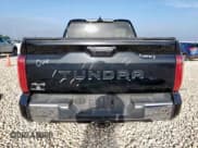 ✅ 2023 Toyota Tundra 1794 Edition • VIN: 5TFMA5DBXPX087821 • Lot: 64240965. Wystawiony na Copart z przebiegiem 40 285 mil. Bezpłatny archiwum sprzedaży aukcyjnych z USA i szczegółowy raport historii pojazdu na DreamBid. Zdjęcie 6.