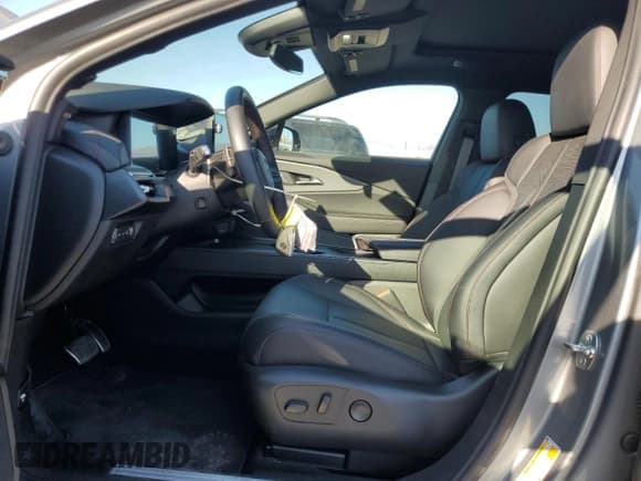 ✅ 2024 Acura ZDX w/A-Spec Package • VIN: 4W5KHMRK5RZ518663 • Lot: 81498925. Wystawiony na Copart z przebiegiem 3 641 mil. Bezpłatny archiwum sprzedaży aukcyjnych z USA i szczegółowy raport historii pojazdu na DreamBid. Zdjęcie 7.