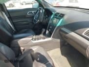 ✅ 2015 Ford Explorer XLT • VIN: 1FM5K8D81FGA13379 • Lot: 42275630. Wystawiony na IAAI z przebiegiem 169 545 mil. Bezpłatny archiwum sprzedaży aukcyjnych z USA i szczegółowy raport historii pojazdu na DreamBid. Zdjęcie 5.