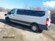 ✅ 2015 Ford Transit XL • VIN: 1FBZX2YM5FKA53431 • Lot: 41642635. Wystawiony na IAAI z przebiegiem Nie podano. Bezpłatny archiwum sprzedaży aukcyjnych z USA i szczegółowy raport historii pojazdu na DreamBid. Zdjęcie 3.