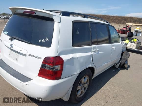 2007 Toyota Highlander с VIN JTEGD21AX70155859, выставлен на аукционе IAAI как лот 42585524 с пробегом 169 792 миль миль и . История ставок и продаж доступна на DreamBid. Изображение 4.