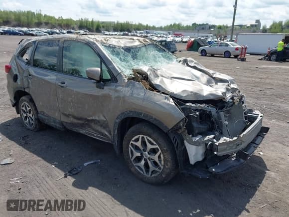 ✅ 2020 Subaru Forester Premium • VIN: JF2SKAGC7LH478108 • Lot: 42391931. Listed on IAAI with 72,923 mi. Free auction sales archive from the USA and detailed vehicle history report at DreamBid. Image 1.