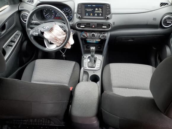 ✅ 2019 Hyundai Kona SEL • VIN: KM8K22AA1KU320425 • Лот: 69321573. Опубликован ранее на Copart с пробегом 82 913 миль. Бесплатный доступ к архиву аукционных продаж из США и подробный отчёт об истории автомобиля на DreamBid. Изображение 8.