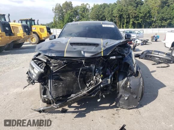 ✅ 2024 Dodge Durango SRT 392 AlcHEMI • VIN: 1C4SDJGJ8RC221648 • Lot: 81200105. Wystawiony na Copart z przebiegiem 11 857 mil. Bezpłatny archiwum sprzedaży aukcyjnych z USA i szczegółowy raport historii pojazdu na DreamBid. Zdjęcie 5.