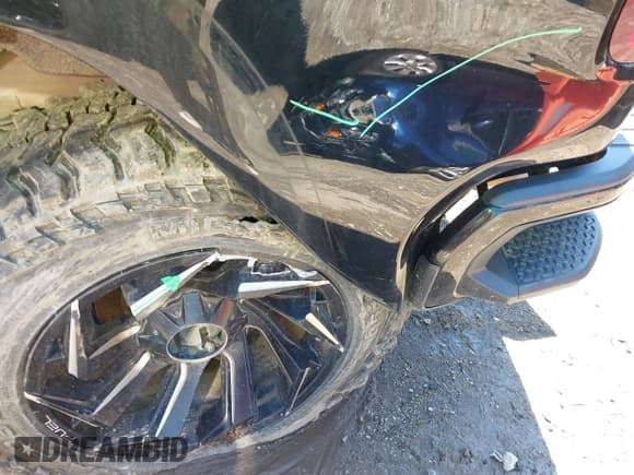 ✅ 2021 Chevrolet Silverado 1500 LT Trail Boss • VIN: 3GCPYFEL2MG223896 • Lot: 42156211. Wystawiony na IAAI z przebiegiem 108 623 mil. Bezpłatny archiwum sprzedaży aukcyjnych z USA i szczegółowy raport historii pojazdu na DreamBid. Zdjęcie 21.