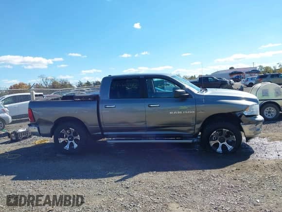 2012 Ram 1500 Big Horn с VIN 1C6RD7LT9CS219145, выставлен на аукционе IAAI как лот 43460802 с пробегом 141 568 миль миль и . История ставок и продаж доступна на DreamBid. Изображение 13.
