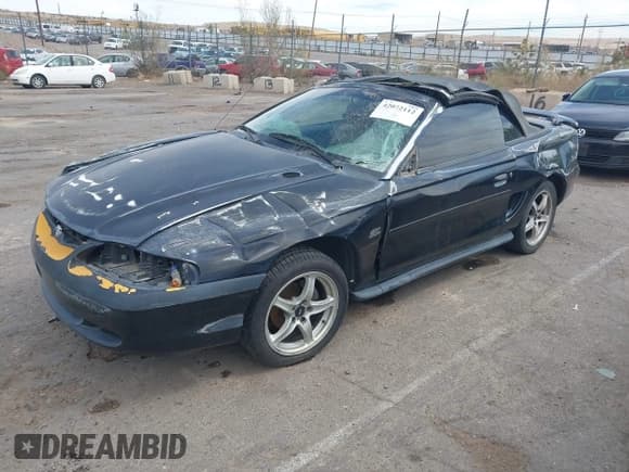 ✅ 1994 Ford Mustang • VIN: 1FALP45TXRF166075 • Lot: 42072112. Listed on IAAI with 101,500 mi. Free auction sales archive from the USA and detailed vehicle history report at DreamBid. Image 2.