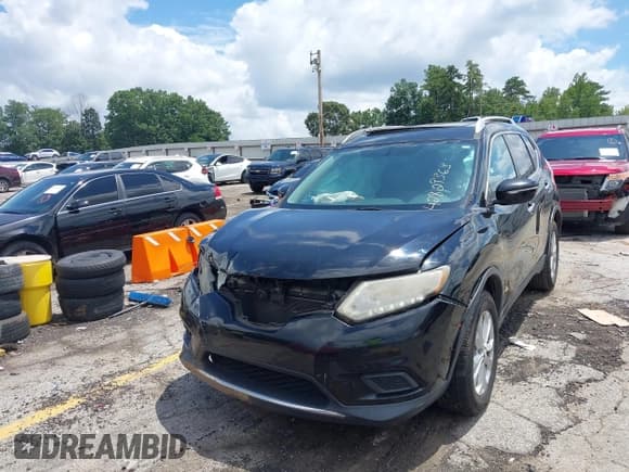 ✅ 2015 Nissan Rogue S • VIN: KNMAT2MV0FP592559 • Lot: 42829363. Wystawiony na IAAI z przebiegiem 157 068 mil. Bezpłatny archiwum sprzedaży aukcyjnych z USA i szczegółowy raport historii pojazdu na DreamBid. Zdjęcie 2.
