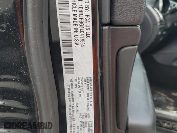 ✅ 2020 Jeep Grand Cherokee Limited X • VIN: 1C4RJFBG8LC417564 • Lot: 58820605. Wystawiony na Copart z przebiegiem 54 400 mil. Bezpłatny archiwum sprzedaży aukcyjnych z USA i szczegółowy raport historii pojazdu na DreamBid. Zdjęcie 13.