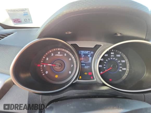 2017 Hyundai Veloster с VIN KMHTC6AD5HU306216, выставлен на аукционе Copart как лот 82774195 с пробегом 179 558 миль миль и Чистый • Clean title. История ставок и продаж доступна на DreamBid. Изображение 9.