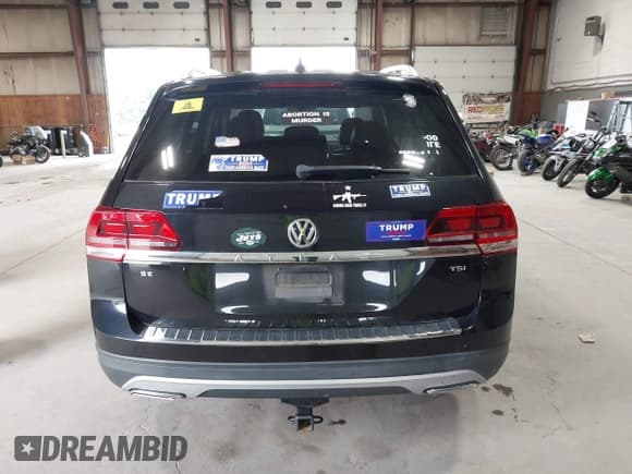 ✅ 2018 Volkswagen Atlas SE • VIN: 1V2CP2CA8JC593985 • Lot: 43162199. Listed on IAAI with 271,245 mi. Free auction sales archive from the USA and detailed vehicle history report at DreamBid. Image 16.