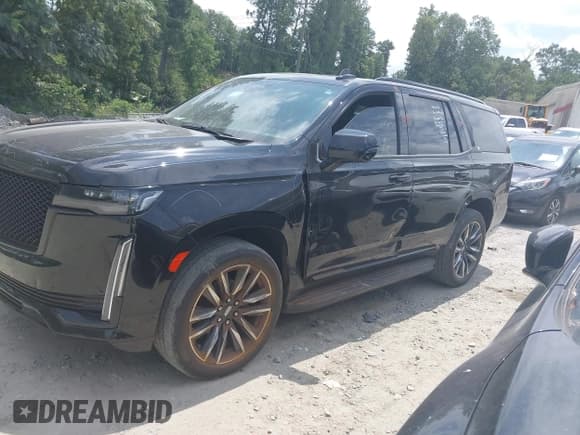 ✅ 2023 Cadillac Escalade 4WD Sport • VIN: 1GYS4EKL4PR415940 • Лот: 42782247. Опубликован ранее на IAAI с пробегом 48 681 миль. Бесплатный доступ к архиву аукционных продаж из США и подробный отчёт об истории автомобиля на DreamBid. Изображение 14.