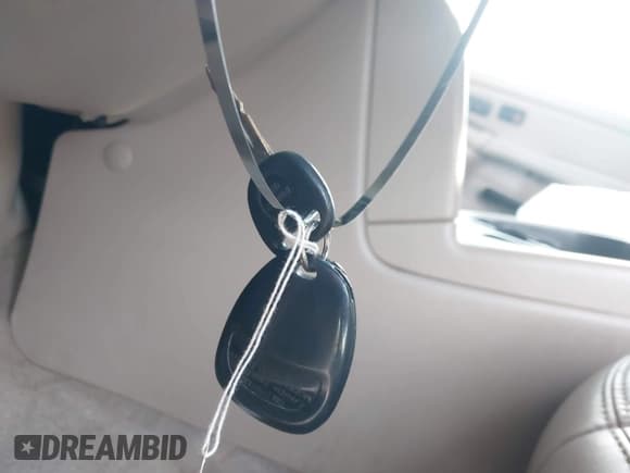 ✅ 2006 Chevrolet Suburban LTZ • VIN: 3GNFK16U26G121788 • Лот: 41235793. Опубликован ранее на IAAI с пробегом 168 333 миль. Бесплатный доступ к архиву аукционных продаж из США и подробный отчёт об истории автомобиля на DreamBid. Изображение 11.