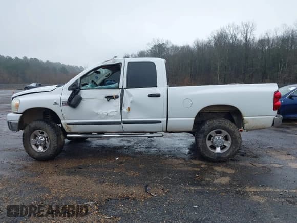 ✅ 2007 Dodge 2500 SLT • VIN: 1D7KS28C67J525121 • Lot: 41591016. Listed on IAAI with 224,865 mi. Free auction sales archive from the USA and detailed vehicle history report at DreamBid. Image 14.